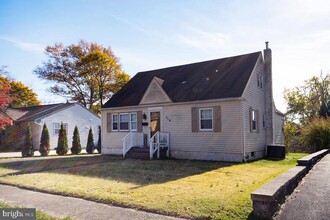 316 University Blvd in Glassboro, NJ - Foto de edificio - Building Photo