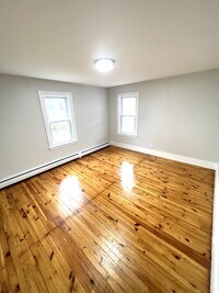 194 Mount Vernon Ave, Unit 1 photo'