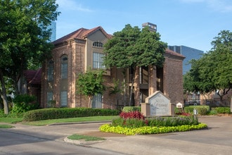 Sendera At Greenway in Houston, TX - Foto de edificio - Building Photo