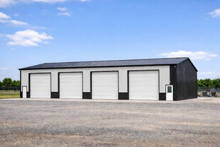 5996 N 700 E in Enoch, UT - Building Photo