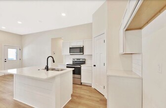 16824 W Kashmir St in Goddard, KS - Building Photo - Building Photo