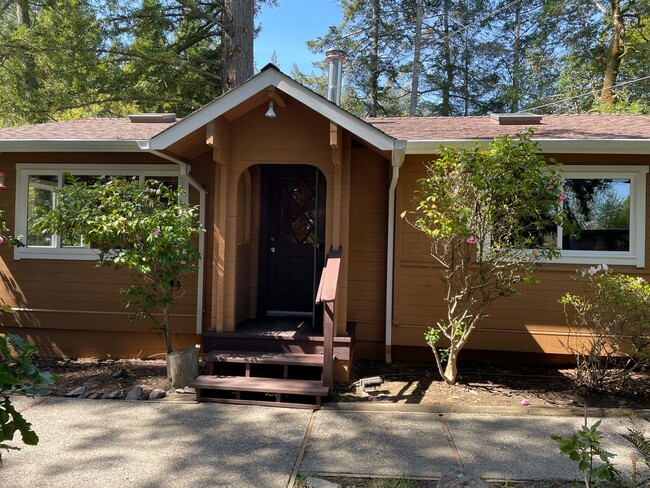 12640 Dupont Rd in Sebastopol, CA - Building Photo - Building Photo