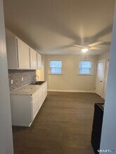 56 Dorman St in New Haven, CT - Building Photo - Building Photo