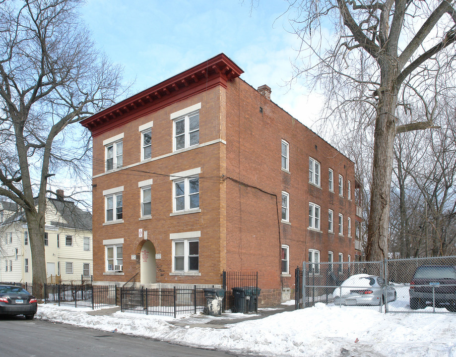 152-154 Brook St in Hartford, CT - Building Photo