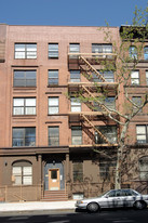 347 Manhattan Avenue Apartments