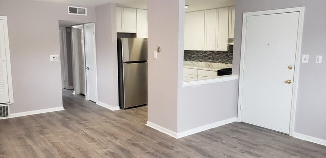 Hi View in Williamstown, NJ - Building Photo - Building Photo