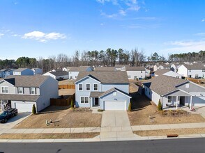 3517 Strawberry Patch Row in Raleigh, NC - Foto de edificio - Building Photo