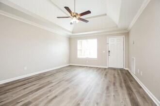 125 Oak Leaf Dr in Hendersonville, TN - Building Photo - Building Photo