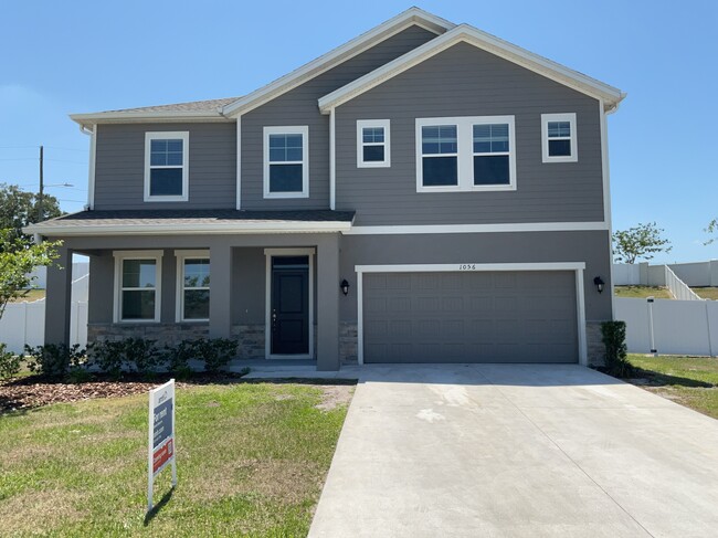 1056 Summer Stone Loop