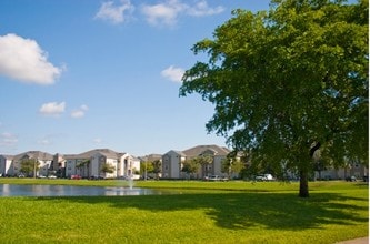 Windsor Park in West Palm Beach, FL - Building Photo - Building Photo