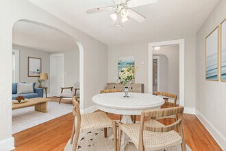 46 Ivy St in Branford, CT - Building Photo - Building Photo