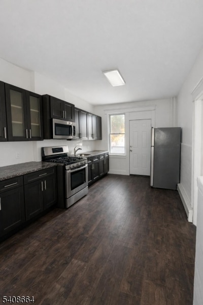 391 Delano Pl in Fairview, NJ - Building Photo - Building Photo