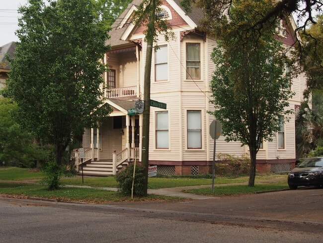 200 Michigan Ave, Unit 1