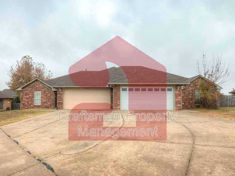 2711 Silvertree Dr in Oklahoma City, OK - Building Photo