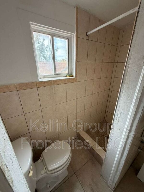 property at 2917 Sanchez St