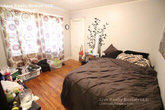 97 Oakland St in Boston, MA - Building Photo - Building Photo