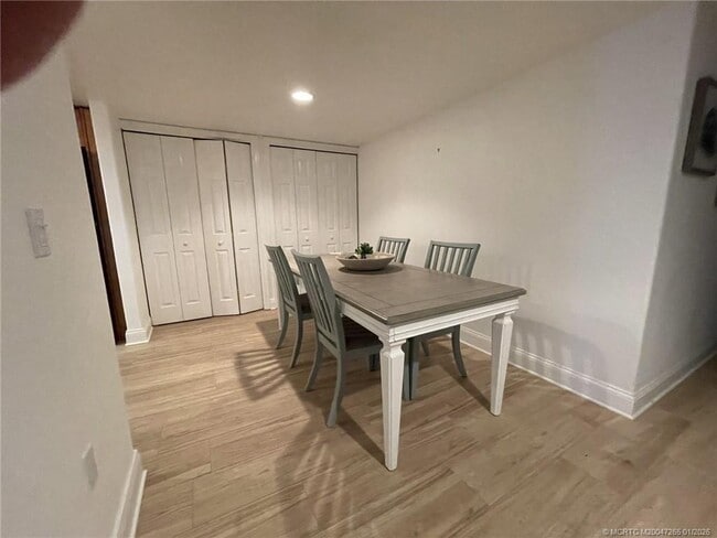 property at 325 Jimmy Buffett Mem Hwy