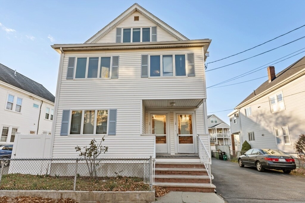 14 St Marys St in Watertown, MA - Building Photo