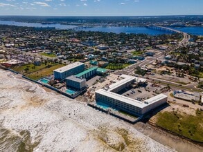 219 S Atlantic Ave in Daytona Beach, FL - Building Photo - Building Photo