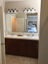 5149 W Pianosa Ave in Visalia, CA - Building Photo