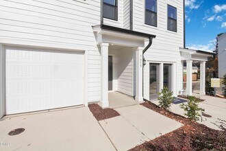 3615 Elm Grv Ln in Raleigh, NC - Building Photo - Building Photo