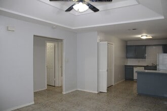 2201 Kimberly Ln in Edinburg, TX - Building Photo - Building Photo