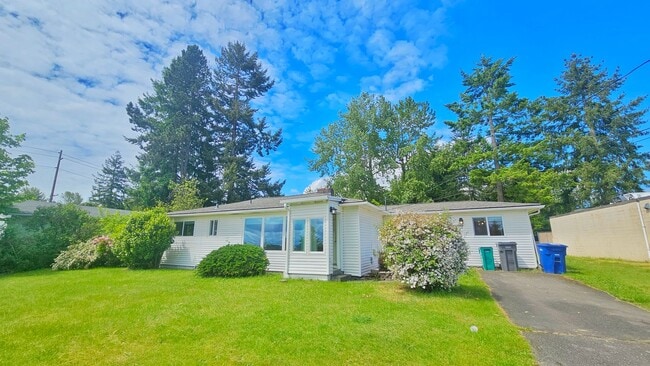 property at 16823 116th Ave SE