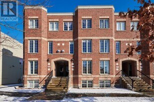 870 Longfields Dr in Ottawa, ON - Building Photo