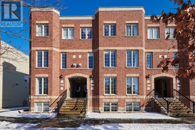 property at 870 Longfields Dr