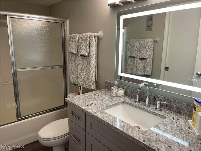 3706 Broadway in Ft. Myers, FL - Building Photo - Building Photo