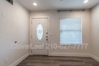 139 Hansford St in San Antonio, TX - Building Photo - Building Photo