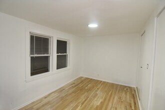 2470 N Clybourn Ave in Chicago, IL - Building Photo - Building Photo