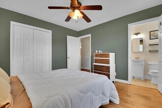 120 Echo Ln in Travelers Rest, SC - Foto de edificio - Building Photo