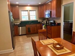 231 Grove Dr in Clemson, SC - Building Photo - Building Photo