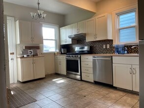 704 Lovett Ave SE in Grand Rapids, MI - Building Photo - Building Photo