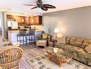 1450 S Kihei Rd, Unit D104 in Kihei, HI - Building Photo - Building Photo