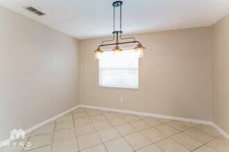 14013 Fullerton Dr in Tampa, FL - Building Photo - Building Photo