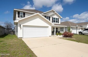 4060 Silver Spur Rd in Callaway, FL - Building Photo - Building Photo