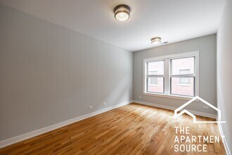 2207 W Eastwood Ave, Unit 2N in Chicago, IL - Building Photo - Building Photo