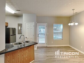 1570 Eastern Sunrise Ln in Decatur, GA - Building Photo - Building Photo