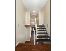 1 Old Colony Ln-Unit -# in Arlington, MA - Foto de edificio - Building Photo