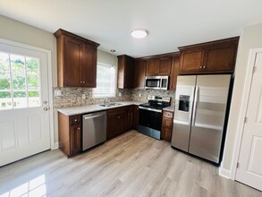 519 N 1st Ave in Maiden, NC - Foto de edificio - Building Photo
