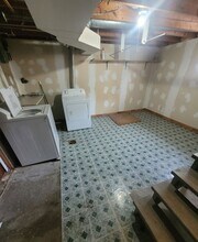 413 S Center Ave in Miles City, MT - Building Photo - Building Photo