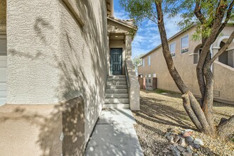 5320 Fireside Ranch Ave in Las Vegas, NV - Building Photo - Building Photo