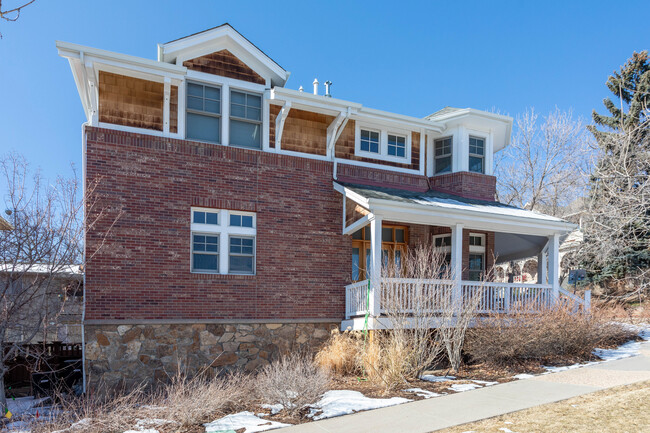 2135 11th St in Boulder, CO - Building Photo - Building Photo