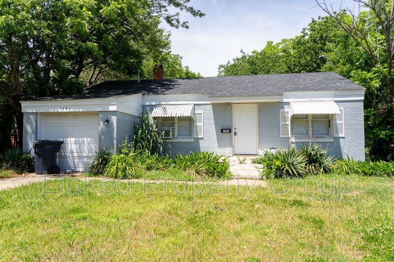 1321 NE 39th St in Oklahoma City, OK - Foto de edificio