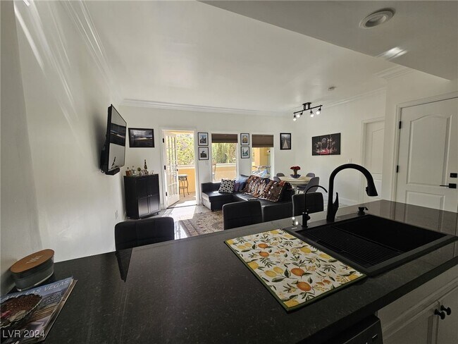 property at 30 Strada Di Villaggio