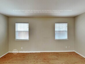 413 Yale Ave in Vacaville, CA - Foto de edificio - Building Photo