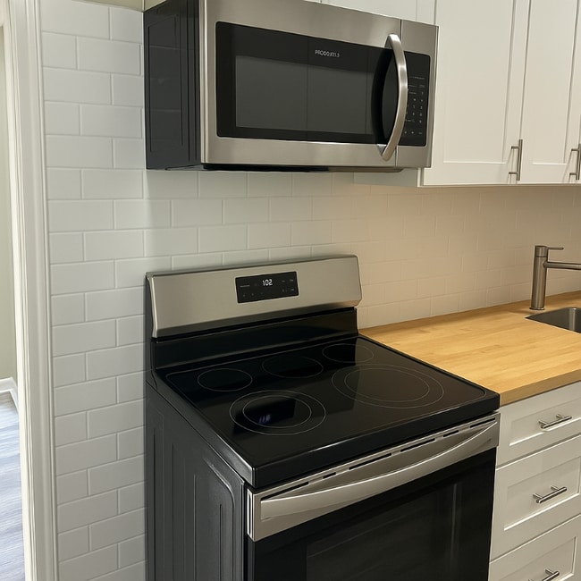 233 W Madison St-Unit -7 in Rochester, PA - Building Photo - Building Photo