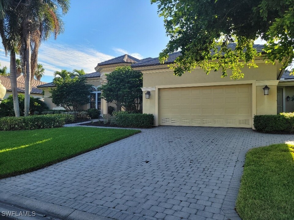 14520 Ocean Bluff Dr in Ft. Myers, FL - Building Photo